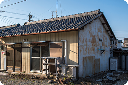 空き家・空き地も放っておくと問題が出てくるかもしれません